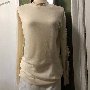 Banana Republic medium ivory sweter